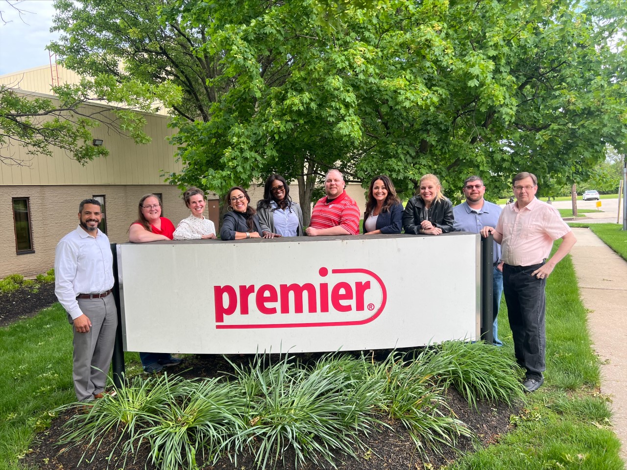 thumbnail_Image Premier Dental - Find a Rep